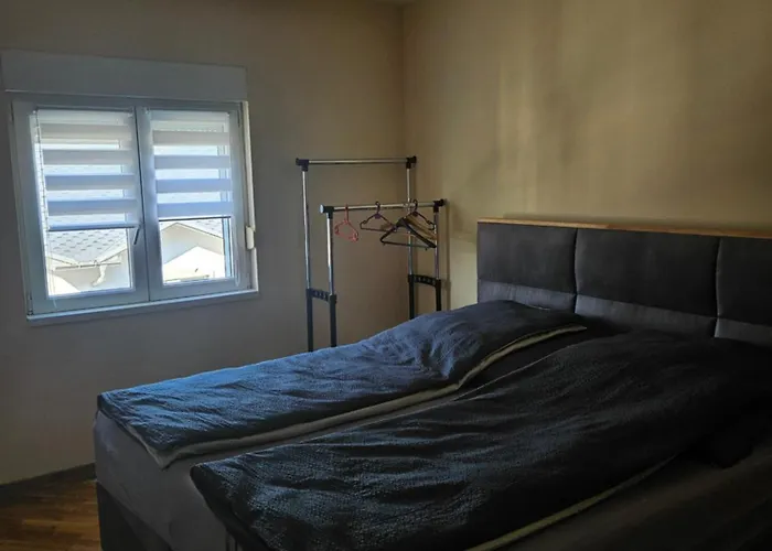 Cvijetinovic Διαμέρισμα Ρούμα